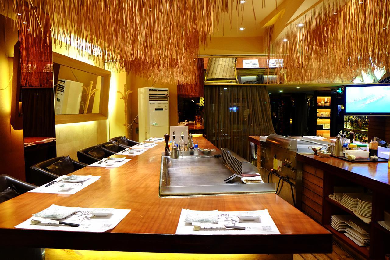 Foshan Jinyin Hotel Экстерьер фото